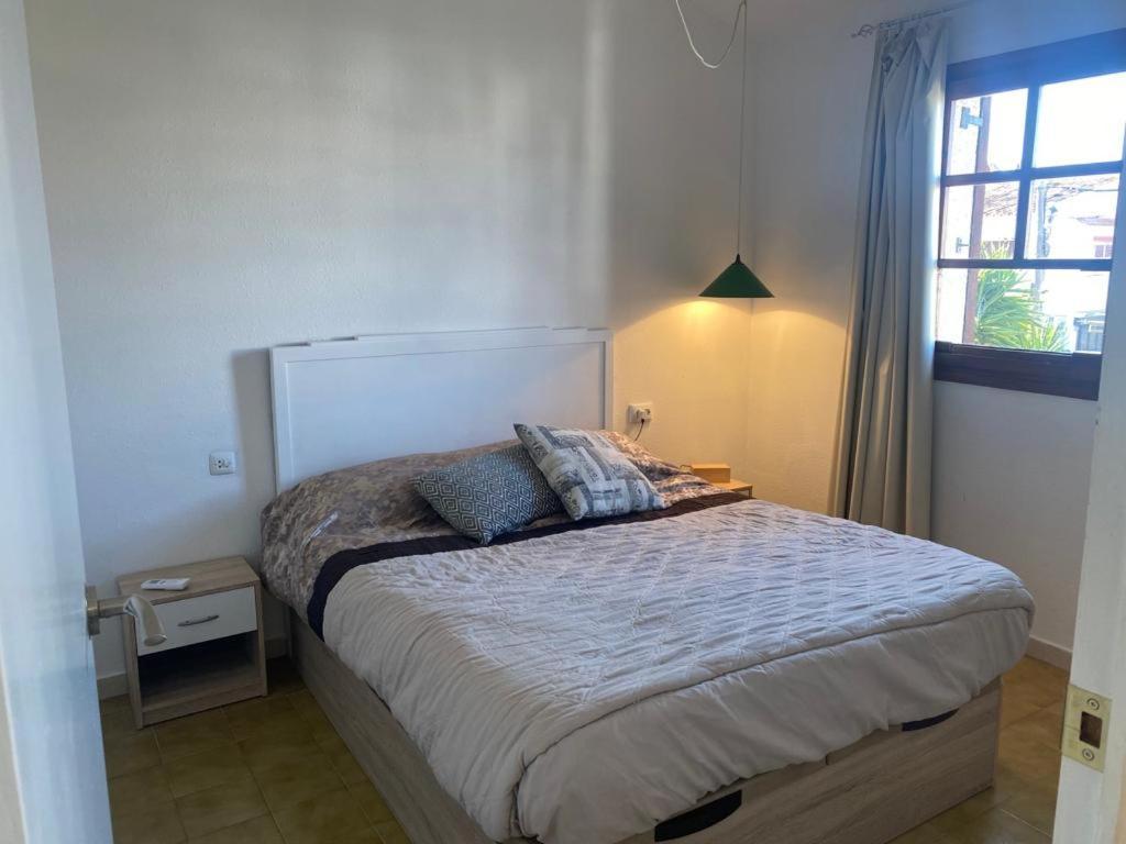 Adosado Cerca De La Playa Villa Torredembarra Bagian luar foto